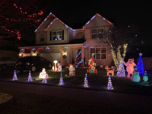 Holiday Habits Christmas lights and decorations at the house in 2022